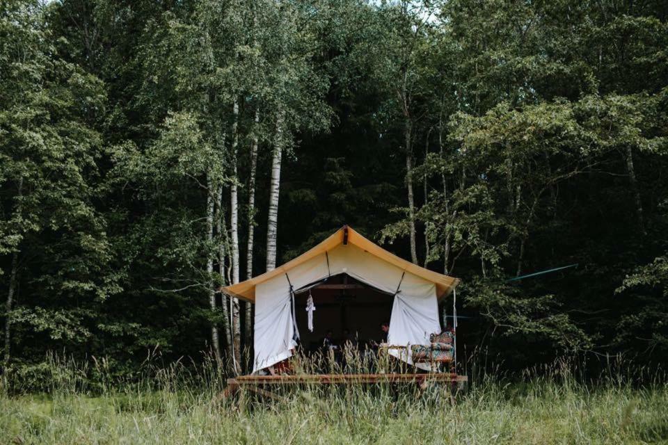 Glempings Klaukas Hotell Sigulda Exteriör bild